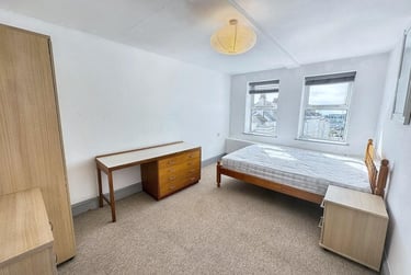 7 bed house, Radnor Street, City Centre, Plymouth, PL48DR - Image 4